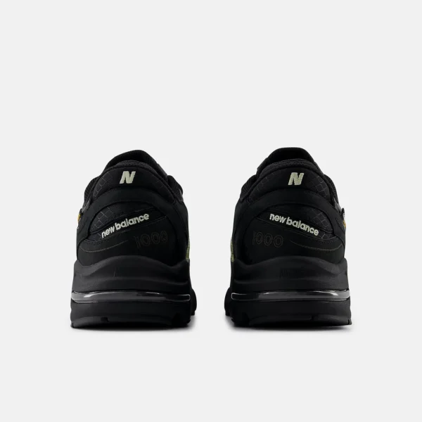 Zapatillas 1000 Triple Black – Estilo Técnico en Total Black - Imagen 3